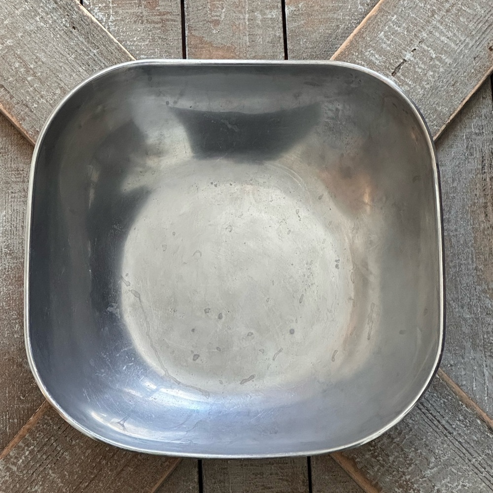 Wilton Armetale Dish